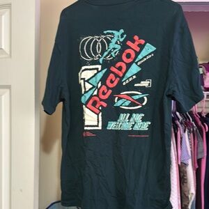 Reebok Green Short Sleeve Tee Casual Essential